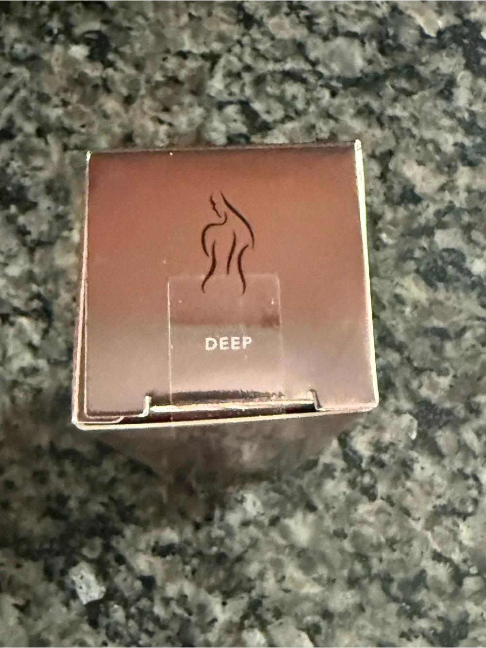 Nakery Beauty Plumping Velvet Serum-Infused Foundation - Deep
